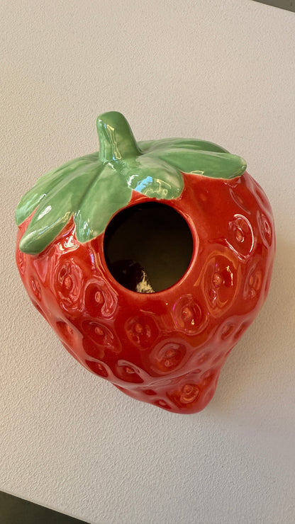 Erdbeer Vase