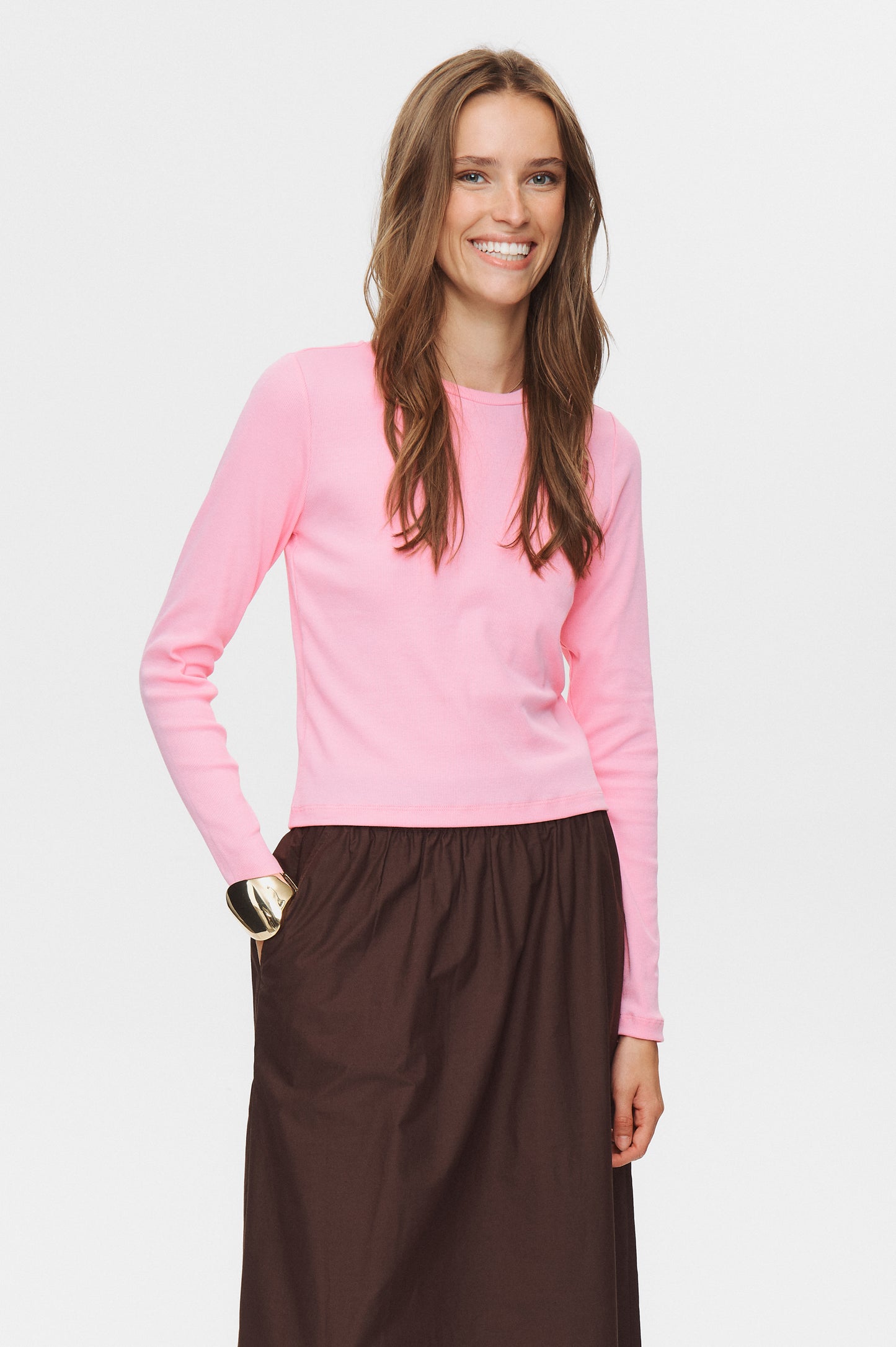 NURILEY LS CROPPED TEE