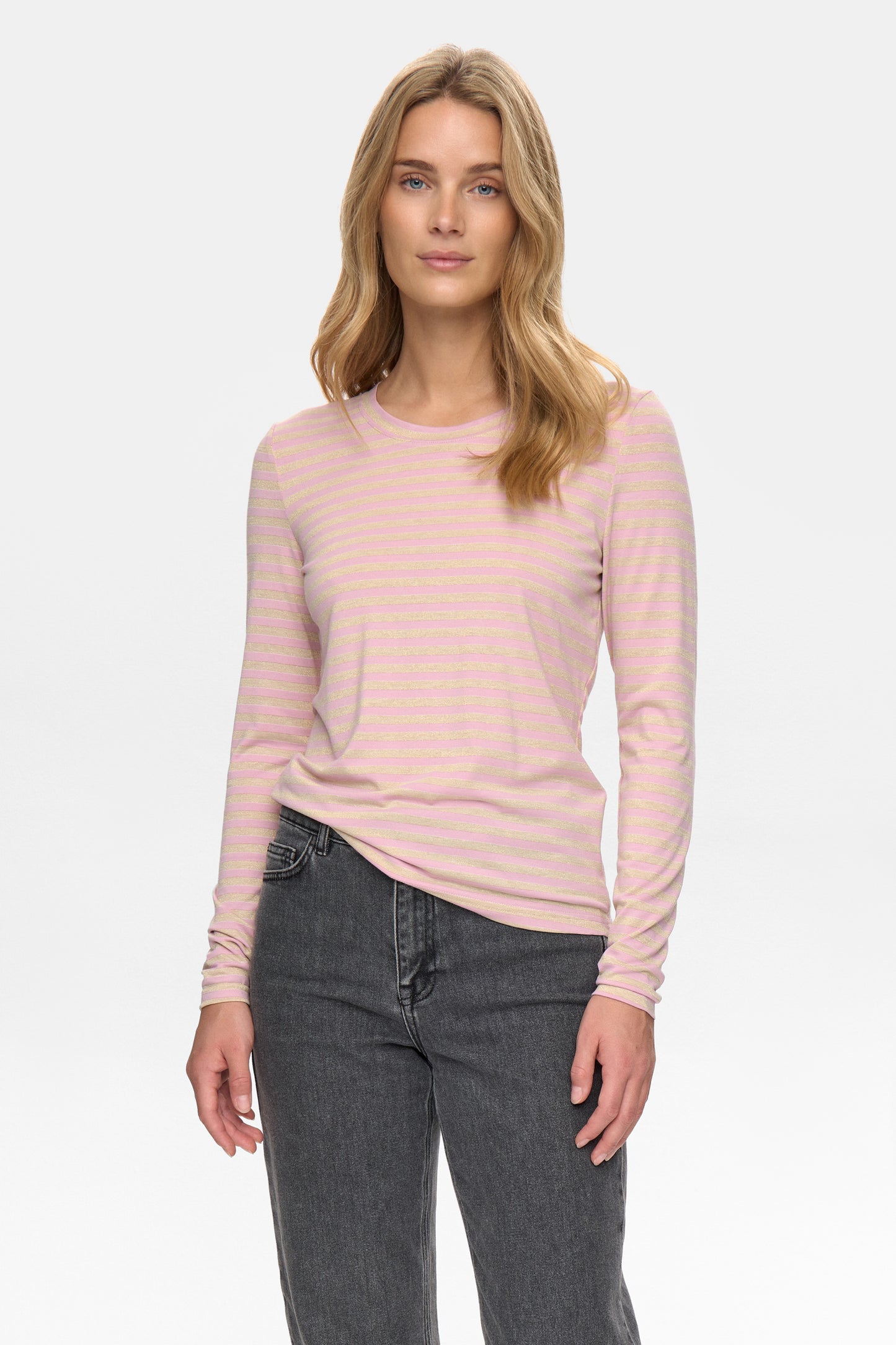 NURIXIE BLOUSE