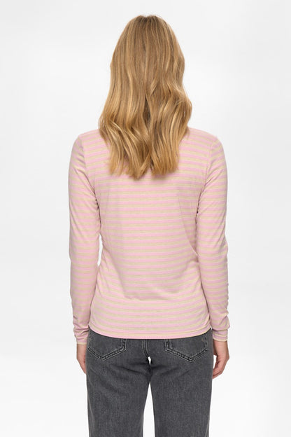 NURIXIE BLOUSE